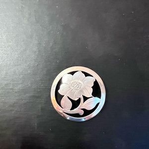 Sterling Silver Flower Brooch/Pin. NEW without tags.